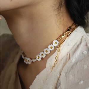 August Harmony Daisy Garden Necklace